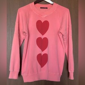 Wildfox Heart Sweatshirt 🩷 Valentine’s Day! 
Size small excellent condition